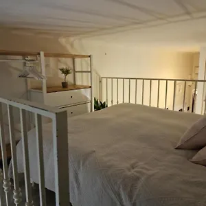 Cris Howme Apartament