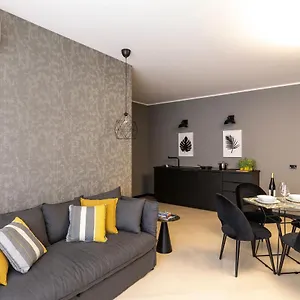  Apartamento Laus App. 1 - Art & Design Nel Cuore Di - Via Dante Alighieri